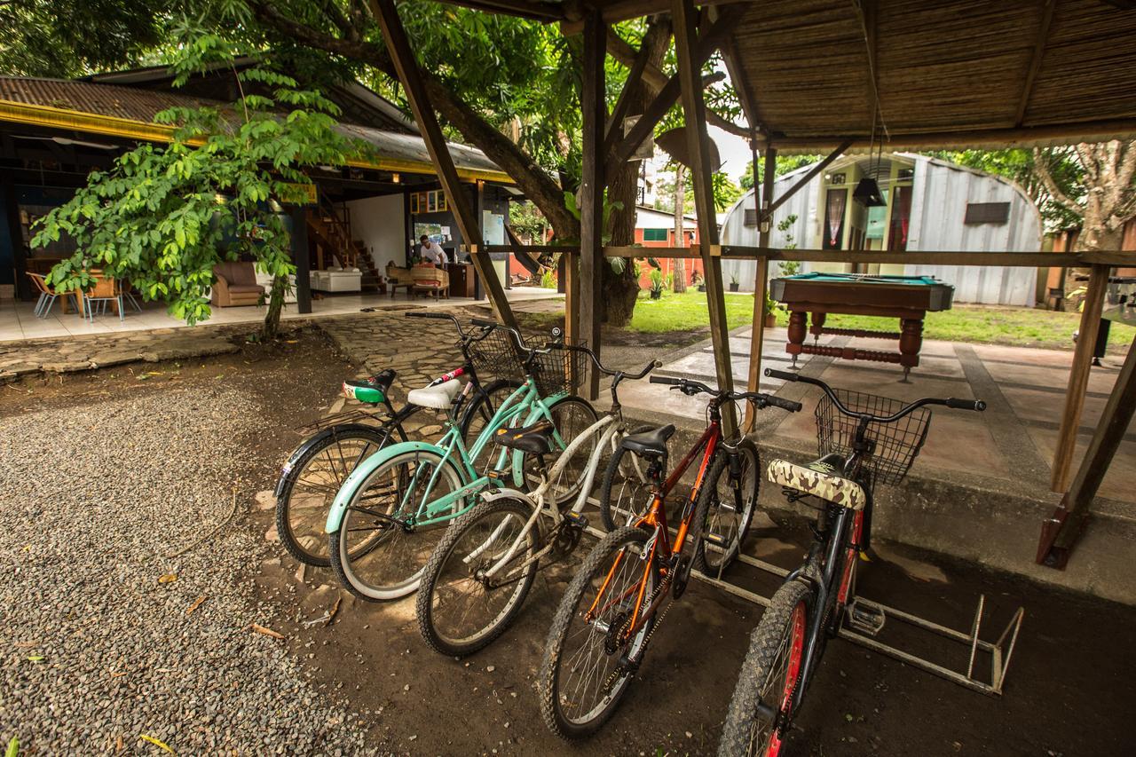 Jaco Inn Exterior photo